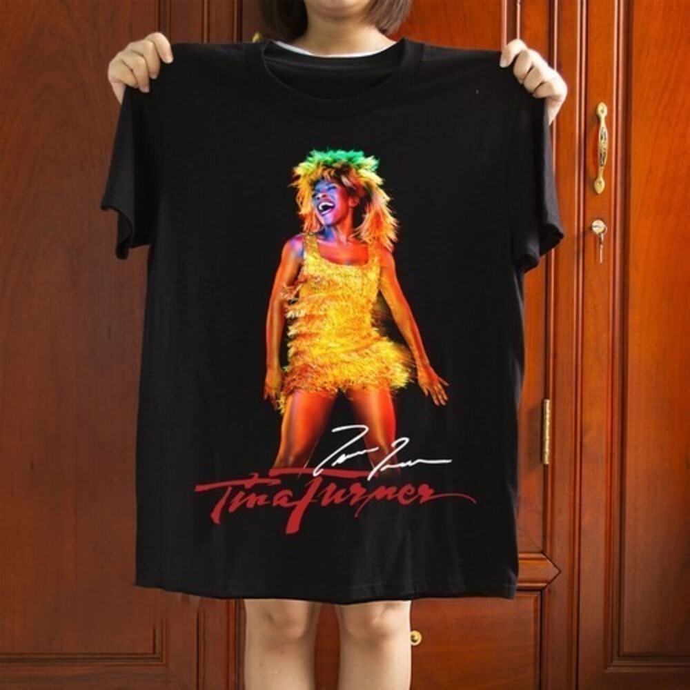 Unbranded Hot Tina Turner Shirt Live Gift Family